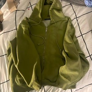 Brandy Melville Christy Hoodie 💚